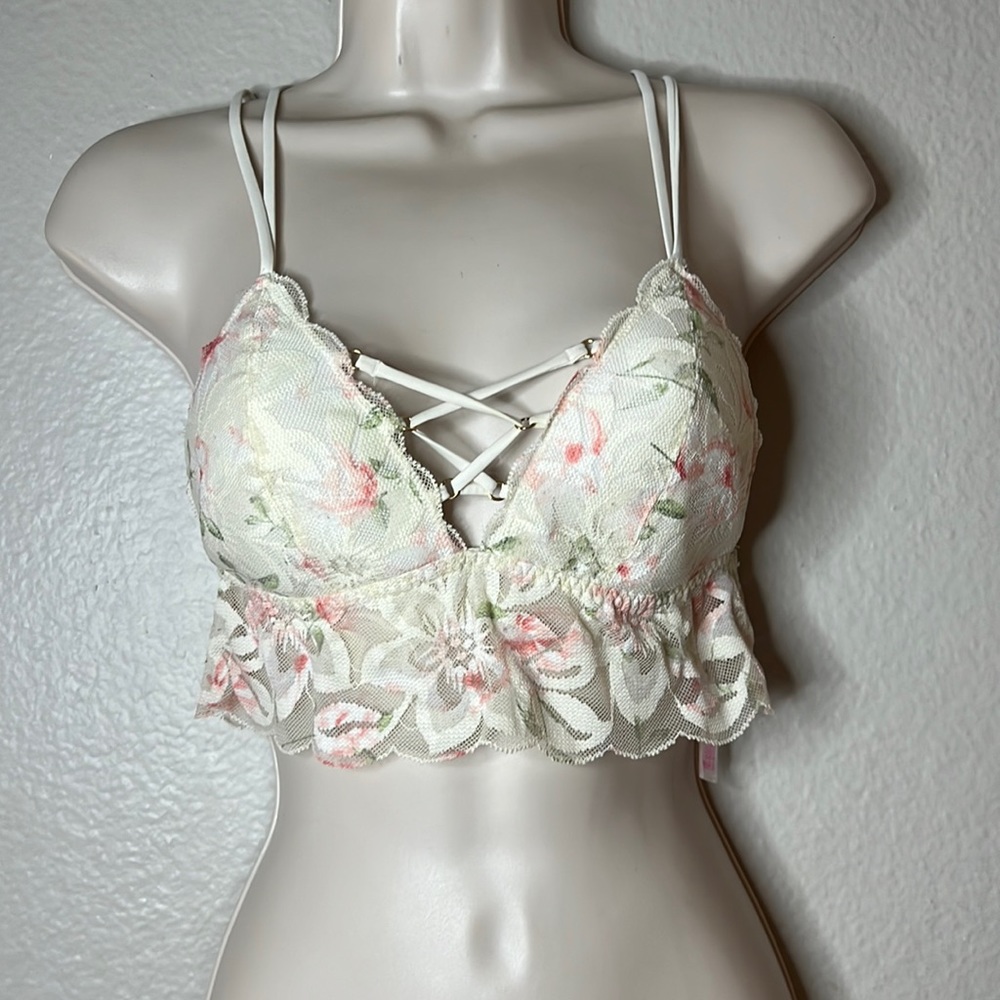 Victoria’s Secret PINK Floral laced front Bralette Small